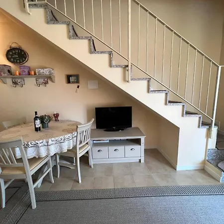 Duplex With Terrace , Pool, 2 Bedrooms Lenno