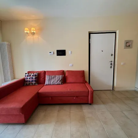 Duplex With Terrace , Pool, 2 Bedrooms * 레노