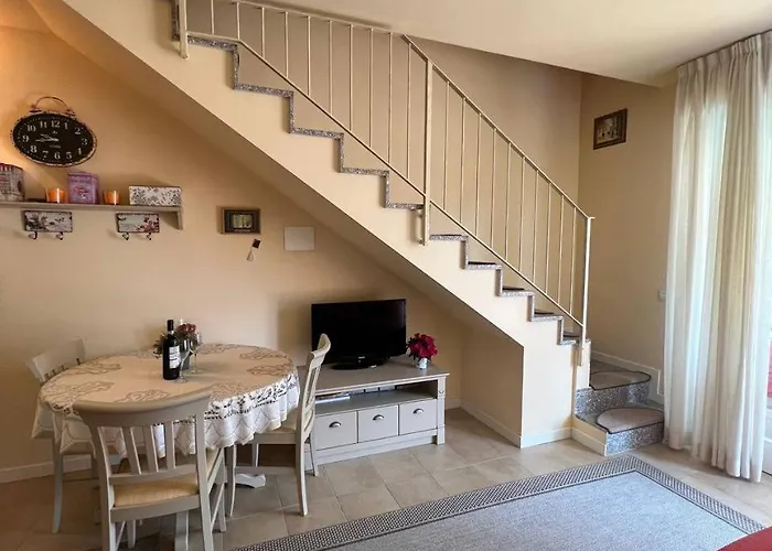 Duplex With Terrace , Pool, 2 Bedrooms Lenno