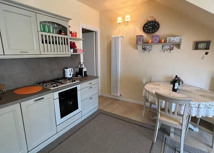 Duplex With Terrace , Pool, 2 Bedrooms Appartement Lenno