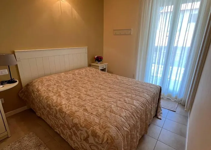 Duplex With Terrace , Pool, 2 Bedrooms Lenno